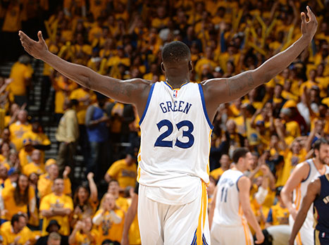 לא מביט לאחור (getty)