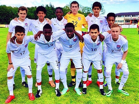 לדרמן במדי נבחרת ארה"ב עד גיל 15