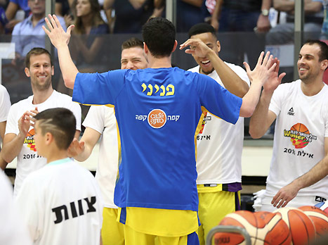 סגן אלוף השלשות זה גם תואר? פניני (אלן שיבר)