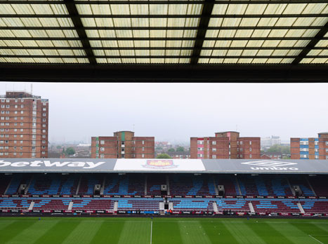 ההכנות המיוחדות לפרידה מהאצטדיון (Getty)