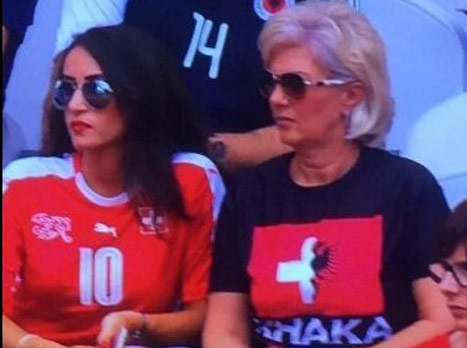 האחים ג'אקה ריגשו (gettyimages)