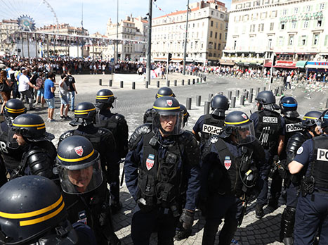 במקום שבו לא היו שוטרים, האלימות פחתה (gettyimages)