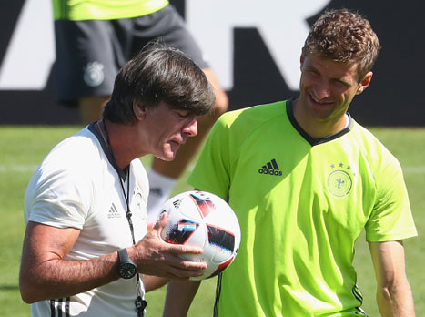 קלוזה עודד את מולר (GETTYIMAGES)