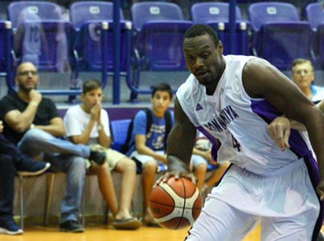 העיר את הסגולים ברבע הראשון. גייטס (FIBA)