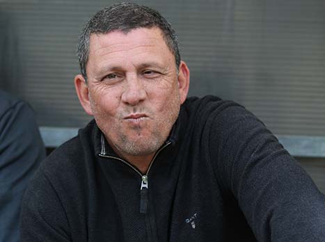 ניצחון בבכורה על הקווים. קלינגר (אנצ'ו גוש)