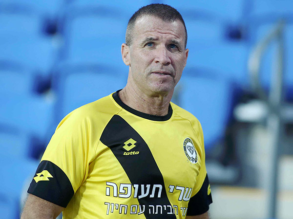 סגל. יכול להיות מרוצה (אלן שיבר)