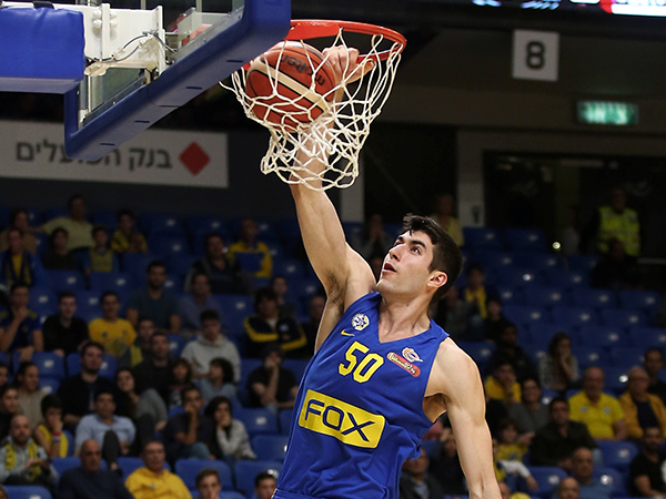 ישחק ב-NBA? זוסמן (אלן שיבר)
