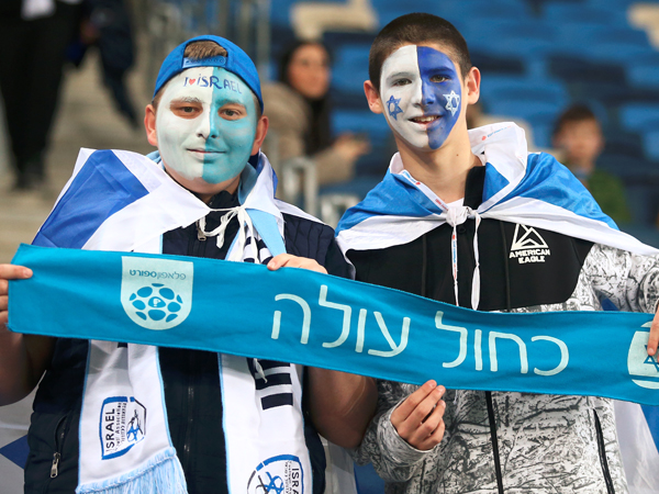 אדום, צהוב או ירוק, כולנו מאוחדים סביב זהבי והנבחרת (אלן שיבר)