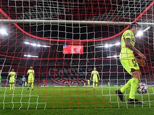 אתלטיקו הוציאה ארבעה כדורים מהרשת (Getty)