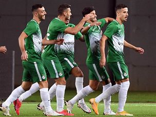 חזיזה חגג ראשון. (צילום: ברני ארדוב)