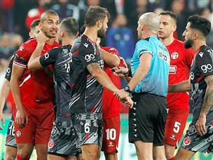 עצבים (אלן שיבר)