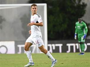 דקות ראשונות לאחר הארכת החוזה. קנצפולסקי (ברני ארדוב)