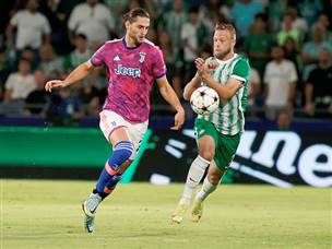 ראביו והקבוצה שלו נכנעו ללא תנאי (צילום: אלן שיבר)