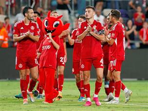 האם האדומים יצליחו לצאת לדרך חדשה? (אלן שיבר)