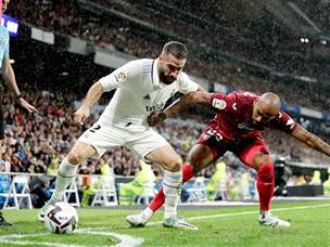 שהמשיך עם שליטה מלאה על כר הדשא (GETTY)