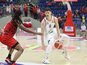 ניצחון רביעי העונה (לירון מולדובן)