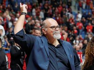 חגג בארנה (אלן שיבר)