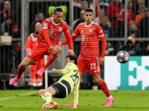 באיירן שלטה יותר בדקות הראשונות (Getty)