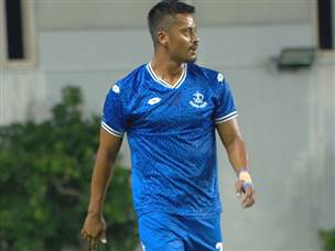 פלג. נפצע בתחילת המשחק