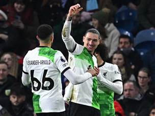 ליברפול בפסגה, לפחות עד רביעי (GETTY)