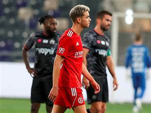 וההרחקה של סניור פירקה את האדומים (אלן שיבר)