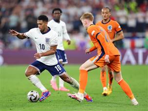 שתי הקבוצות הורידו הילוך במחצית השנייה (Getty)