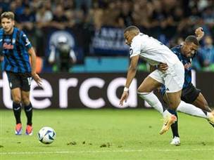 וגם אמבפה התקשה להגיע למצבים (GETTY)