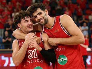 הקהל האדום חיכה לחיוך של יעקב (אודי ציטיאט)