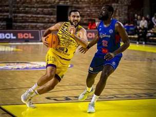 מהבולטים. זלמנסון (FIBA)