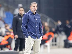 קוז`וך מסמן עוד וי בעונה ארוכה (צילום: אלן שיבר)