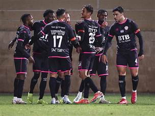 אך דווקא חדרה מצאה את הרשת (מאור אלקסלסי)