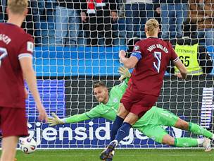 פרץ פתח עם רגע אדיר (צילום: אודי ציטיאט)