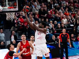 ומה עוד נגיד על האיש הגדול - דן אוטורו (הפועל IBI תל אביב)