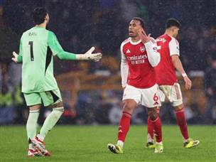 וגם השחקנים היו בהלם (GETTY)