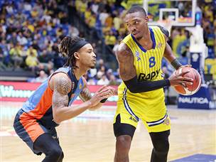 14 נקודות ב-5 הדקות הראשונות (אלן שיבר)