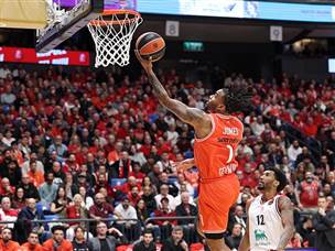 היריבות הבאות: פריז ומכבי ת“א (צילום: אלן שיבר)