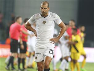 פתח על הספסל. בן חיים