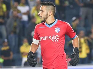 הגיב מאוחר בשער הראשון. ניצן (דני מרון)