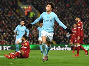 אוהב לכבוש מול ליברפול. סאנה (getty)