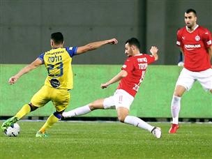 גולסה. מכבי שלטה במגרש (אלן שיבר)