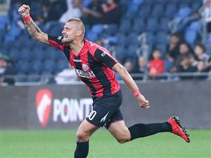 עוד שער בדרבי. תמאש (דני מרון)