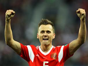 צ'רישב מיהר להכפיל את היתרון ולבסס את השליטה הרוסית במשחק (getty)