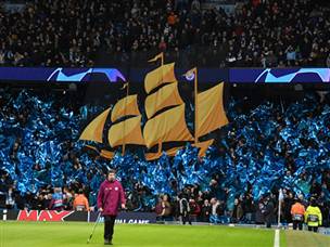 אות לחגיגות. אוהדי סיטי (Getty Images)