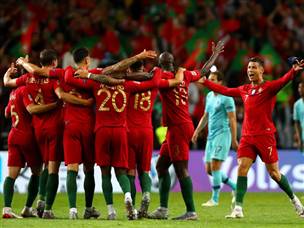 רונאלדו וחבריו. חוגגים תואר שני בשלוש שנים (Getty Images)