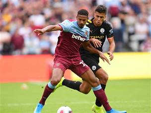 רודרי במשחקו הראשון בליגה האנגלית (getty)