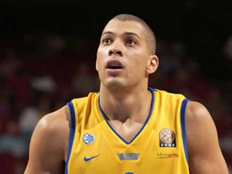 כמו בתקופתו כשחקן, גם כ-GM הוא נותן תפוקה יפה