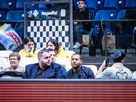 כשאלטמן צפה באבדיה במשחק נגד גלבוע/גליל. (צילום: שיבר)