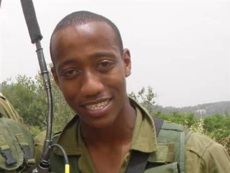 זלקה במהלך השירות הצבאי. "לא אשכח את הפעם הראשונה שהגעתי לבית העלמין בחדרה"