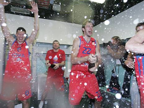 החגיגות של צסק"א. וכל מילה מיותרת (Getty Images)