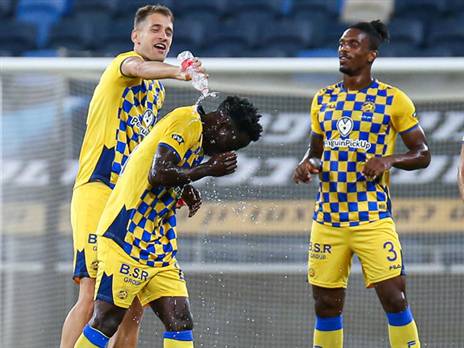 האליפות בדרך לקריית שלום (מאור אלקסלסי)